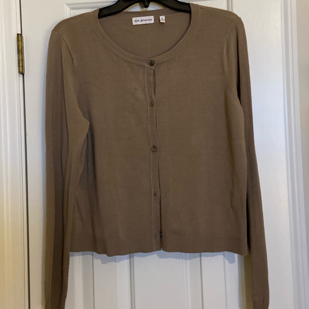 525 Cardigan